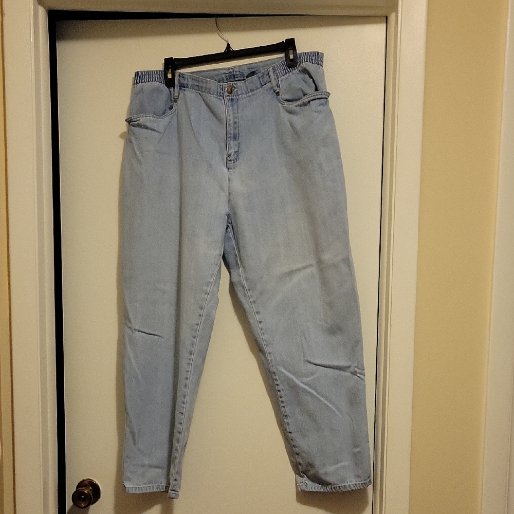 BLASSPORT Women's Washed Blue Jeans
